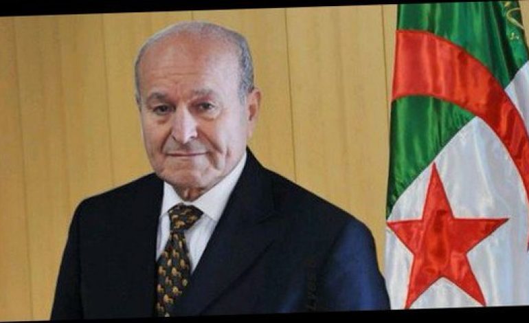 Cinq milliardaires algériens proches de Bouteflika arrêtés