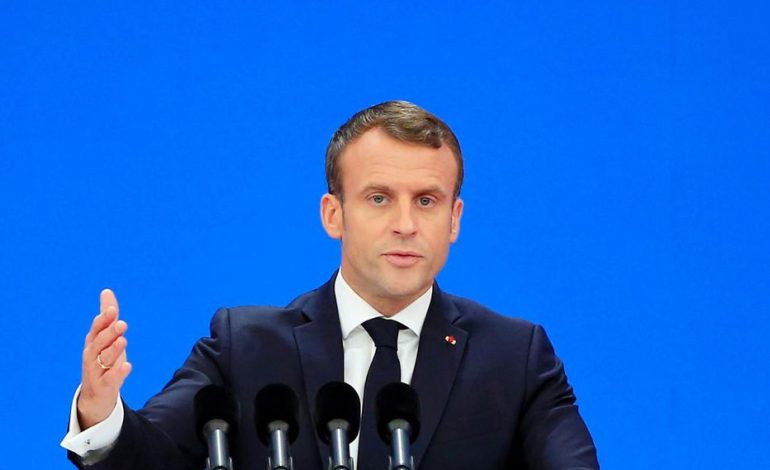 Forum pour la Paix: Emmanuel Macron en chef de guerre au secours du Sahel et de la RDC