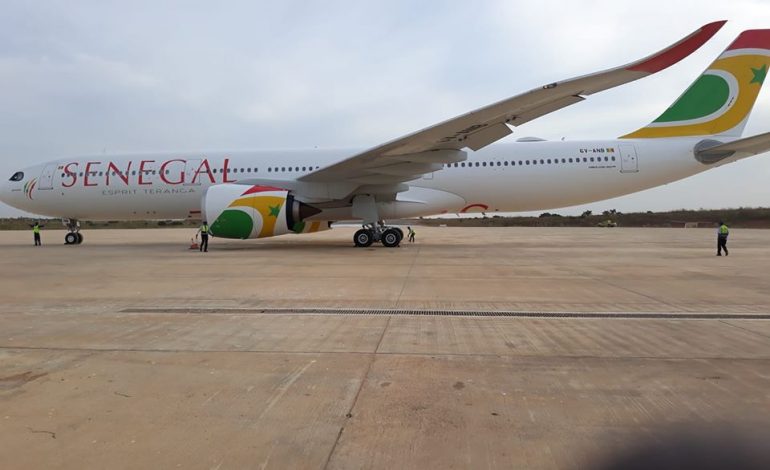 A la réception du 2e A330neo d’Air Sénégal, Macky Sall exige aux fonctionnaires de voyager avec la compagnie nationale
