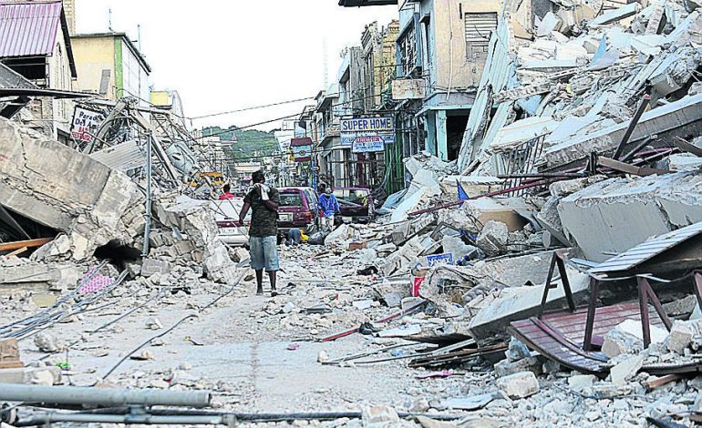 Dix ans après le séisme qui avait tué plus de 200 000 personnes, Haïti a toujours du mal à se reconstruire