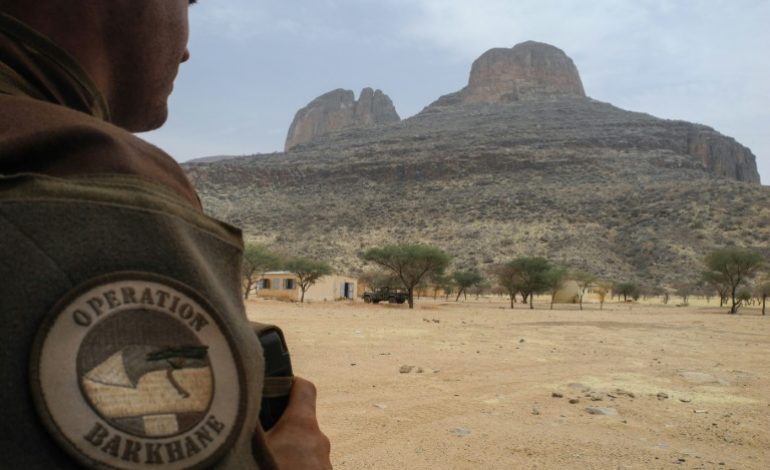 La France renforce sa présence au Sahel et passe à plus de 5.000 hommes
