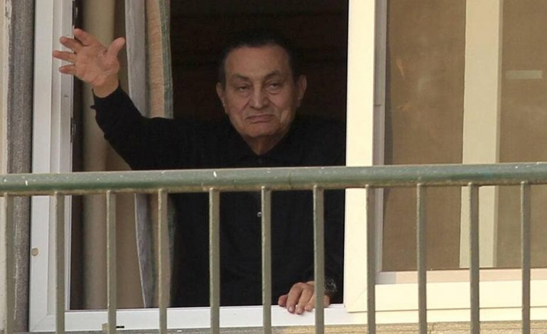 Décès d’Hosni Moubarak, ancien président Egyptien