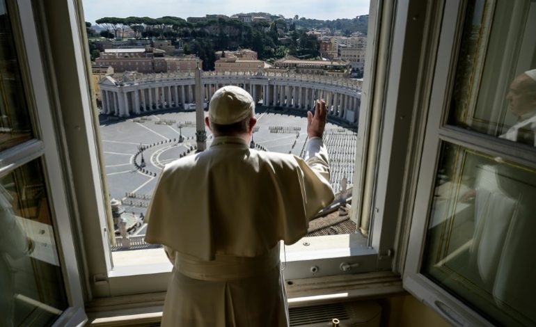 Le Pape François préconise les « calins » pour les familles confinées à cause du coronavirus