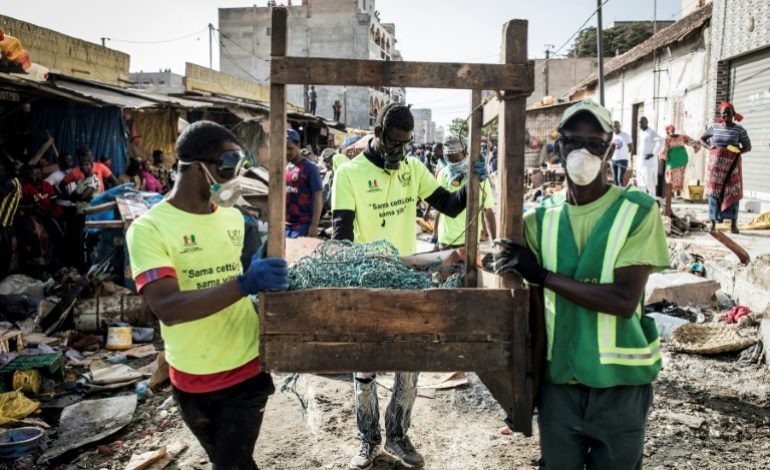 L’Afrique du Sud ordonne le confinement, couvre-feu au Sénégal et en Côte d’Ivoire