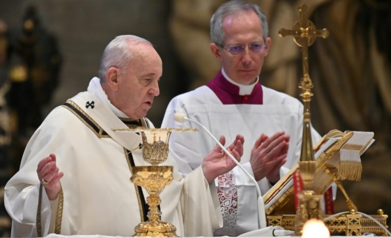 Le pape François demande des couloirs humanitaires pour Marioupol, « détruite de manière barbare »