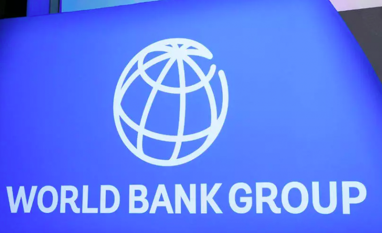 Croissance mondiale révisée en hausse, les pays pauvres à la traîne déplore mardi la Banque Mondiale