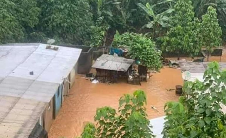 Un glissement de terrain fait au moins 13 morts à Anyama (Abidjan)