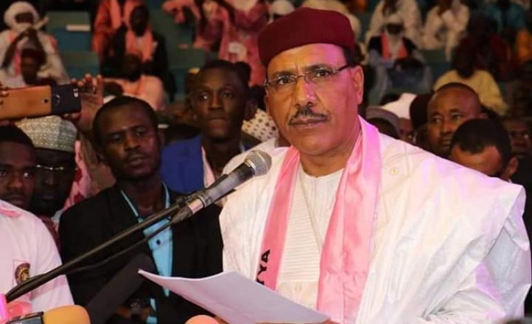 Le ministre de l’intérieur du Niger, Mohamed Bazoum démissionne pour se préparer à l’élection présidentielle