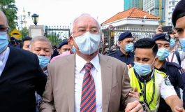 L'ex-Premier ministre malaisien Najib Razak condamné à 12 ans de prison dans l'affaire 1MDB
