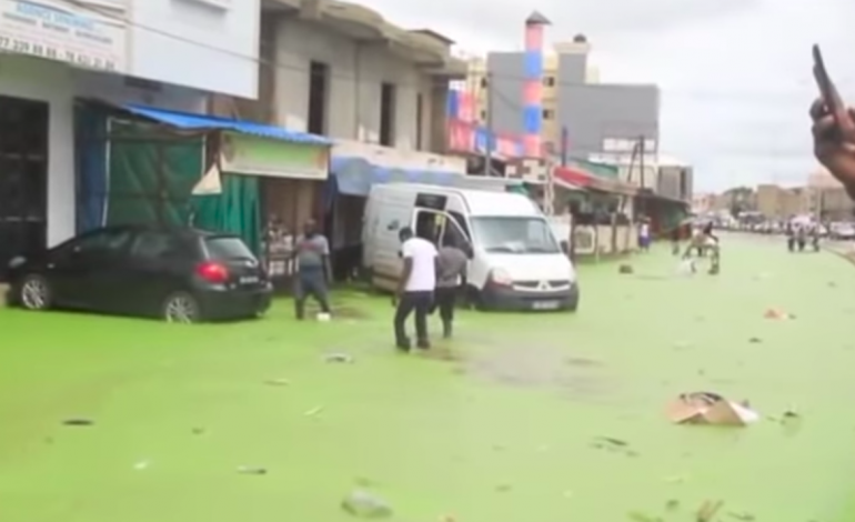 Une année de pluie est tombé en une nuit sur Dakar