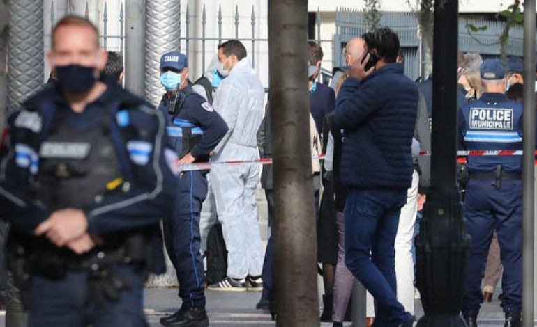 Trois morts dans l’attaque au couteau de Nice, Emnnanuel Macron dénonce une attaque terroriste islamiste