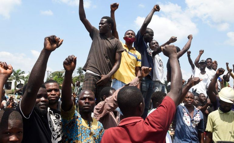 Un homme brûlé vif par une foule en colère à Abuja (Nigeria)