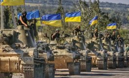 L'Ukraine émet des obligations «militaires» pour faire face à l'invasion russe