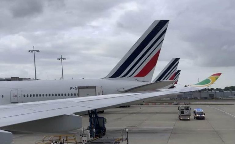 Le ministre des transports dénonce l’annulation des vols d’Air France à destination de Bamako