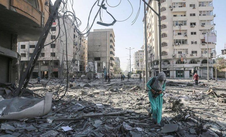Nouvelle nuit de pilonnage de Gaza par Israël, plus de 200 Palestiniens tués en une semaine