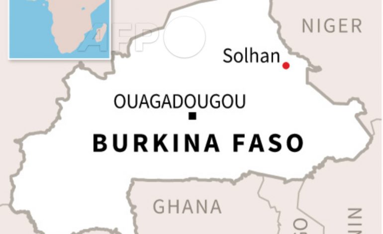160 morts dans l’attaque la plus meurtrière au Burkina, le Sahel dans l’abîme
