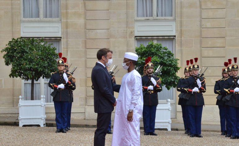 La France promet une «nouvelle aide budgétaire» au Tchad