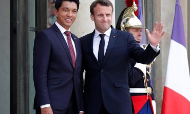 Andry Rajoelina, le président malgache, s'interroge sur le rôle de la France sur son projet d'assassinat