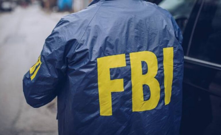 Un couple d’Américains arrêté pour espionnage nucléaire aux États-Unis par un agent infiltré du FBI