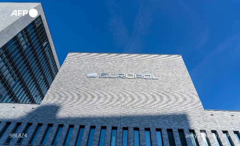 150 personnes interpellées contre le commerce illégal dans le darkweb dans un coup de filet d’Europol