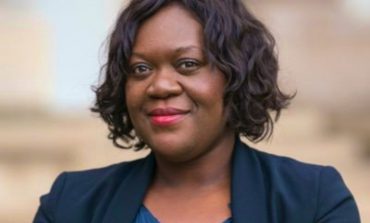 Laetitia Avia, une députée LREM (France) dépose une plainte pour injures racistes et menaces