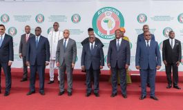 La CEDEAO impose des sanctions aux membres de la junte au Mali et en Guinée