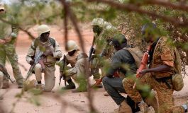 Cinq militaires burkinabès tués, 30 «terroristes abattus» lors d'une attaque annonce l'état-major burkinabè