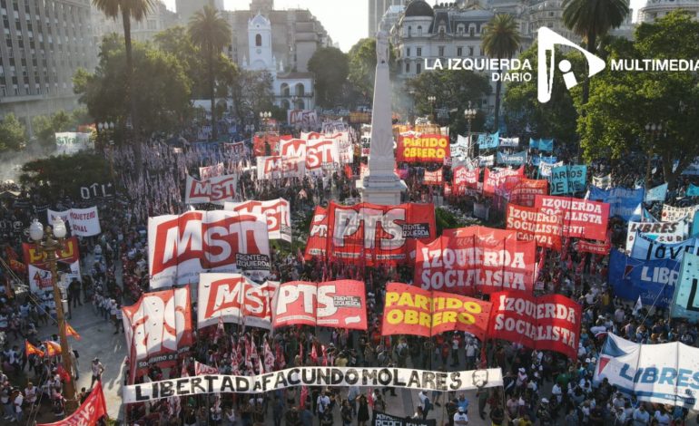 Des milliers d’Argentins manifestent contre la renégociation de la dette auprès du FMI