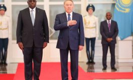 L'ex-président kazakh Noursoultan Nazarbaïev appelle à soutenir le gouvernement