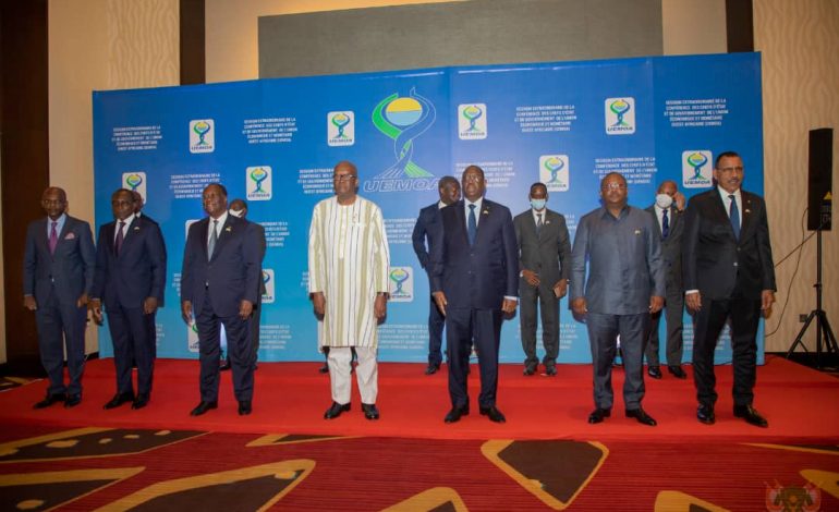 La CEDEAO condamne «fermement» le «coup d’État militaire» survenu au Burkina Faso