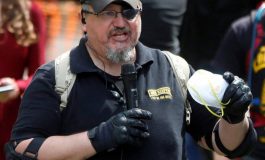 Stewart Rhodes, le chef d'extrême droite, fondateur de la milice des Oath Keepers, prêt à lancer une «guerre civile» aux États-Unis