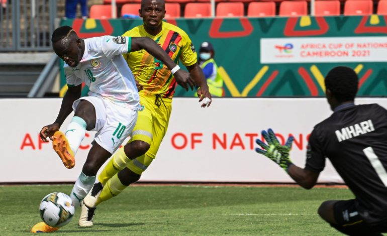 Le Sénégal arrache la victoire in extremis contre le Zimbabwe à la 97e mn: 1-0