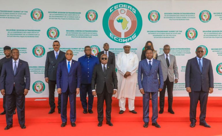 Les pays de la CEDEAO en réunion à Abuja pour évaluer la situation au Niger après le coup d’état