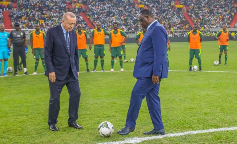 Le Sénégal champion d’Afrique de football se dote d’un stade aux normes internationales