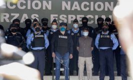 Réclamé par les Etats-Unis, l'ex-président Hondurien, Juan Orlando Hernandez se rend à la police