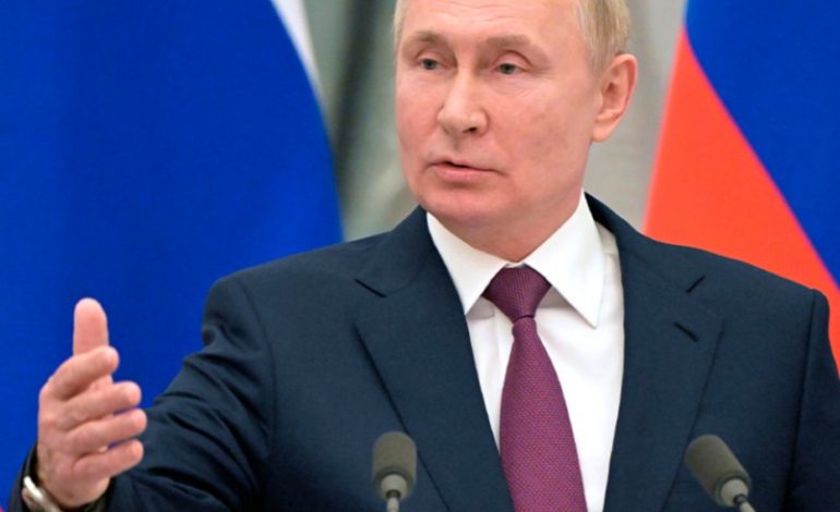 Vladimir Poutine reconnaît l’indépendance des séparatistes prorusses en Ukraine