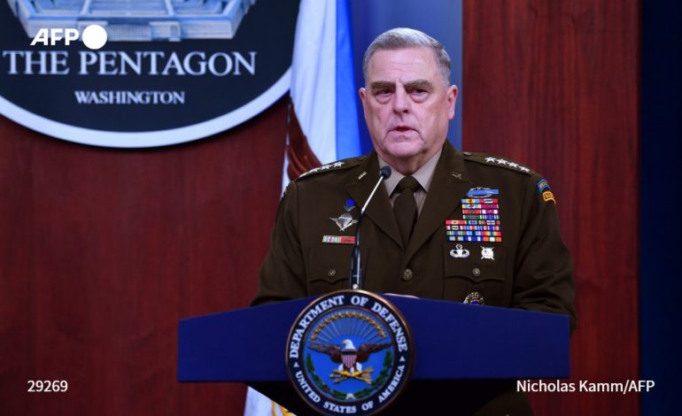 Le chef d’état-major américain, le général Mark Milley, en Lettonie pour rassurer