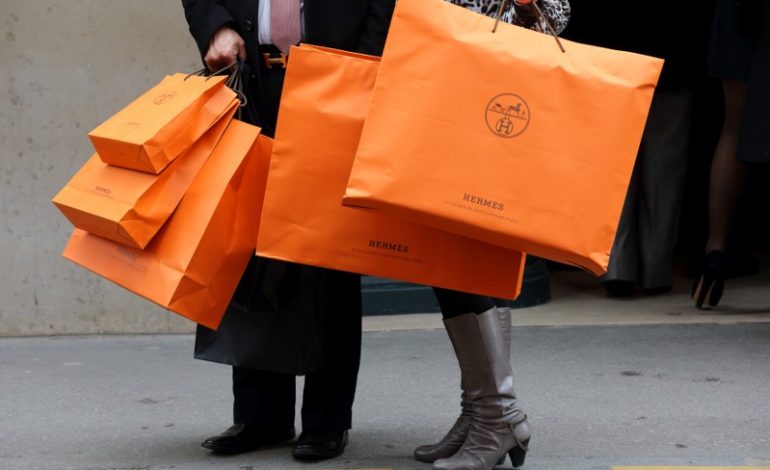 LVMH, Kering, Hermès et Chanel ferment « temporairement » leurs boutiques en Russie