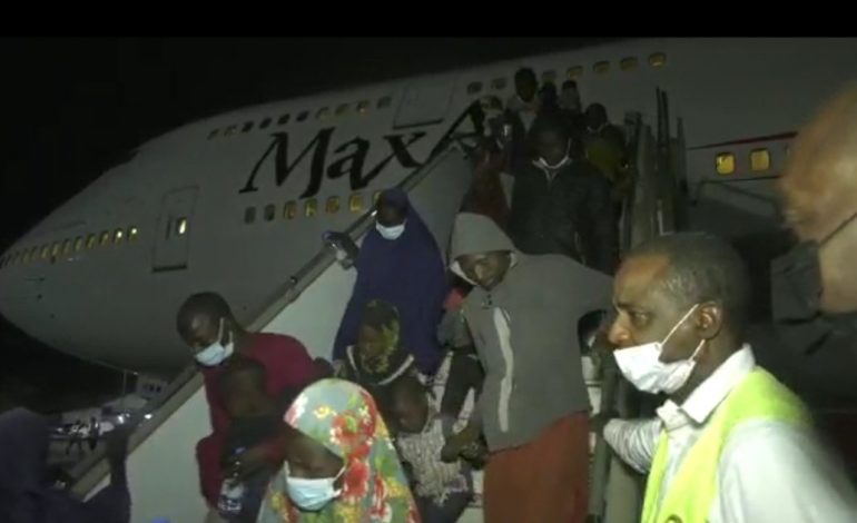 Le Niger va rapatrier tous ses «mendiants» à l’étranger selon le gouvernement
