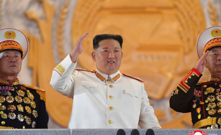 Kim Jong Un menace d’utiliser « préventivement » son arsenal nucléaire pour se défendre contre des troupes ennemies