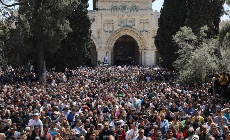 Plus d’une vingtaine de blessés dans de nouveaux heurts à Jérusalem sur l’esplanade des Mosquées