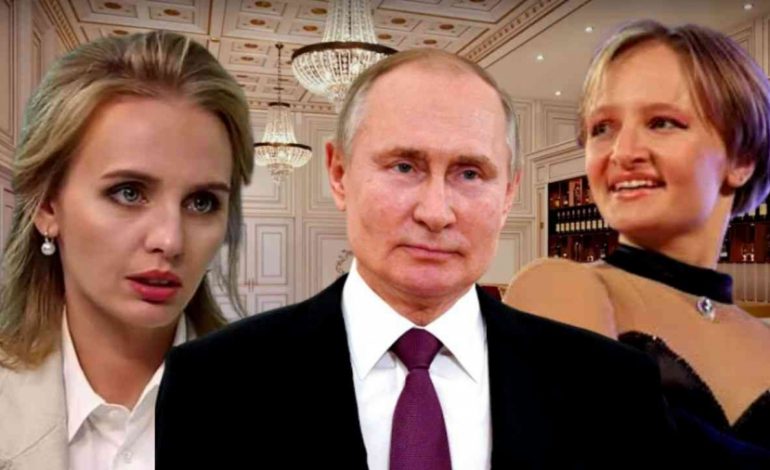 Les sanctions contre Moscou exposent la vie privée bien gardée de Vladimir Poutine