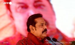Le Premier ministre sri-lankais Mahinda Rajapaksa démissionne après des affrontements entre ses partisans et des manifestants antigouvernementaux