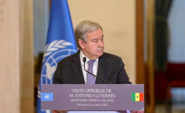 Depuis Dakar, Antonio Guterres exhorte les pays riches à «passer aux actes» face à l’urgence climatique
