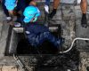 A Bangkok, des prisonniers employés pour nettoyer les égouts