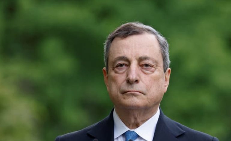 Mario Draghi démissionne mais le président le rattrape par la manche