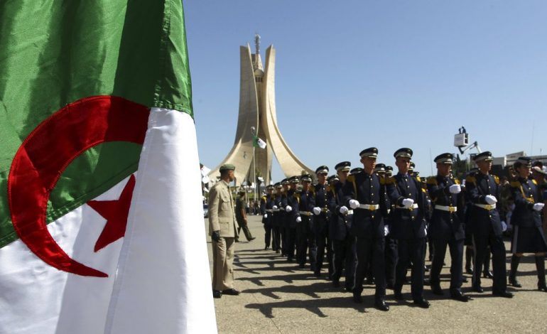 L’Algérie célèbre en grande pompe le 60e anniversaire de son indépendance