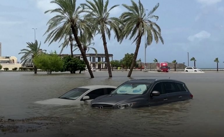 Au moins 7 morts dans des inondations aux Émirats Arabes Unis