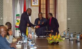 Le Sénégal le MFDC signent un accord de paix à Bissau
