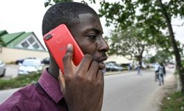 Un "Superphone" à commande vocale en langues africaines pour analphabètes